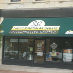 Mr. K's. Custom Awnings
